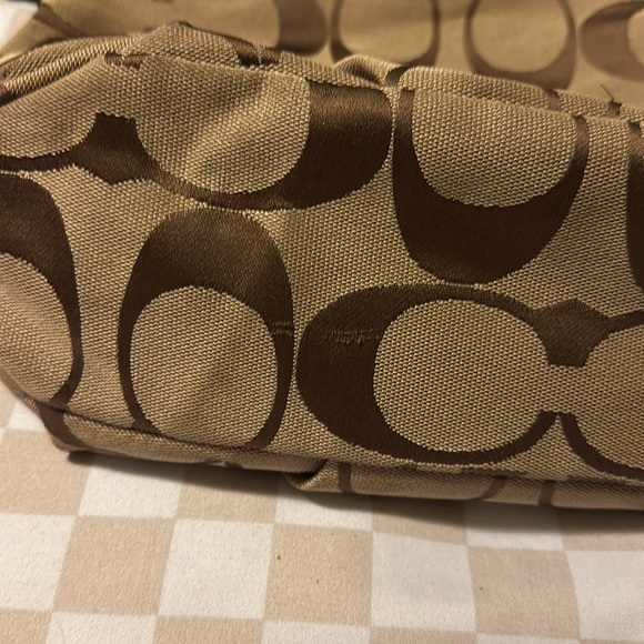 Brown coach shoulder bag - Picture 10 of 11